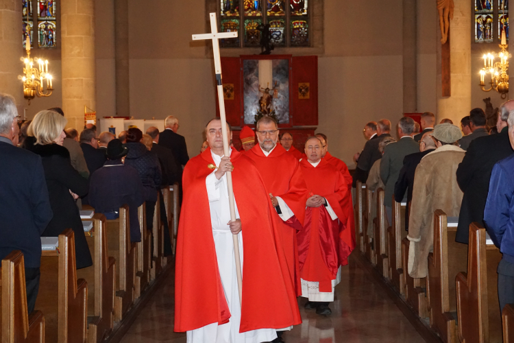 Auszug aus der St. Georgs-Kathedrale