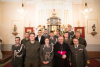 Der Militärbischof mit den Firmlingen der Garde und der Militärpolizei