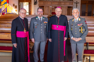 Frantisek Rabek, Militärbischof der Slowakei, Vizeleutnant Markus Stromberger, Militärbischof Werner Freistetter, Brigadier Walter Gitschthaler