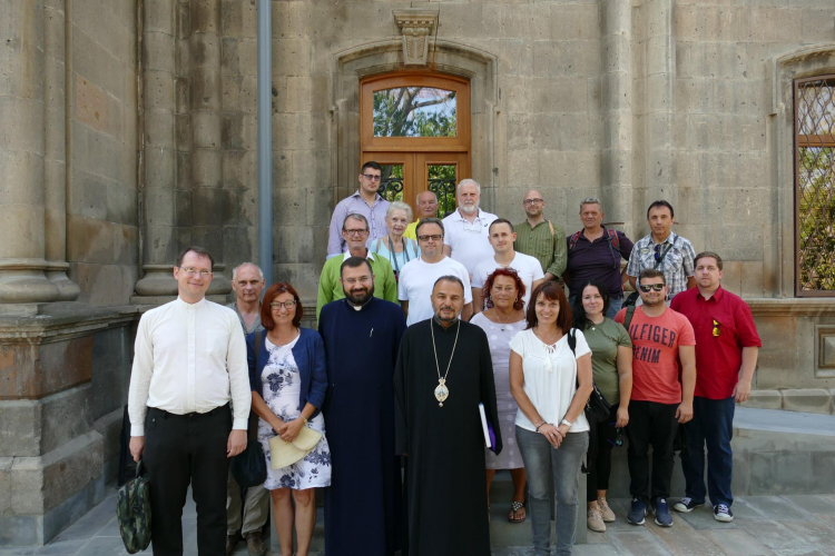 Von 24. August bis 1. September besuchte eine Reisegruppe unter Leitung von Militärsuperior Stefan Gugerel anlässlich 30 Jahre Österreichischer Katastrophenhilfseinsatz des Bundesheeres nach den Erdbeben in Spitak Armenien.