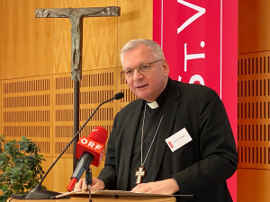 Militärbischof Freistetter eröffnete interreligiöse Fachtagung zum Thema &quot;Ethik statt Religion?&quot; - Bildungsminister Faßmann: &quot;Ich glaube an das Verflechtungsmodell&quot; - Pinz: &quot;Keine Polarisierung&quot; 
