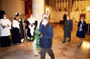 Feierliches Requiem für den Gründer der AKS