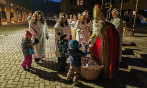 Stimmungsvolle Kindernikolausfeier in der Standschützen-Kaserne