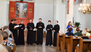 Die Choralschola der Wiener Hofburgkapelle mit Universitätsprofessorin Birgit Lodes 