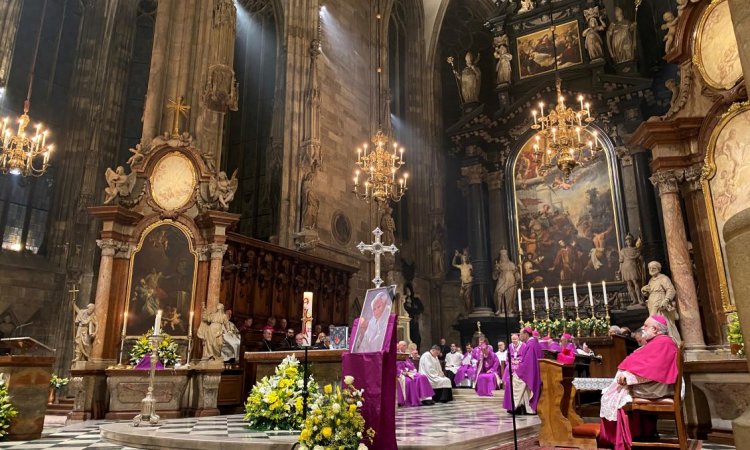 Requiem für Benedikt XVI im Stephansdom