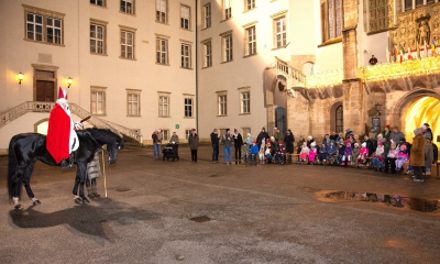 Der Nikolaus kam hoch zu Ross