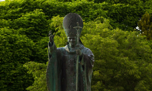 Statue von Johannes Paul II.
